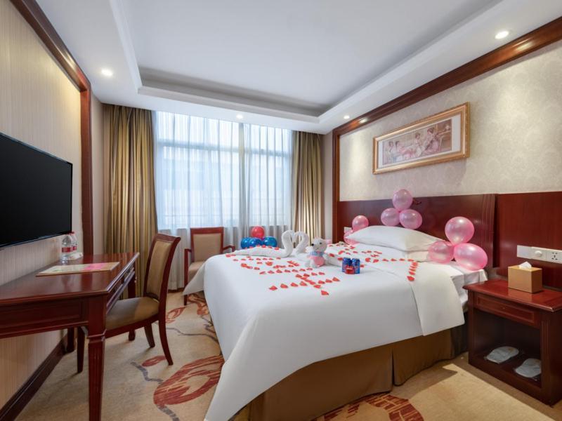 Vienna Hotel Shenzhen Guanlan Tangren Street Ngoại thất bức ảnh